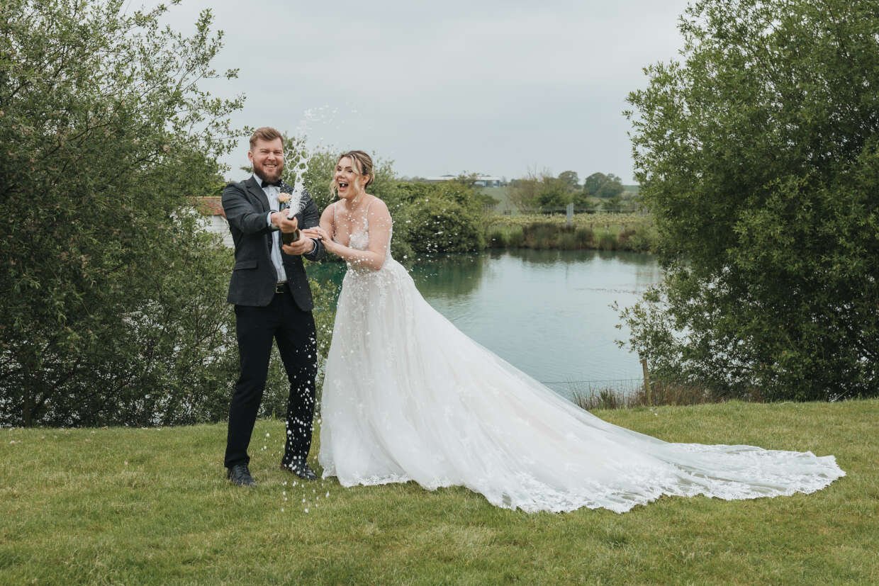 high-house-weddings-exclusive-events-venue-fizzy-photography-shoot-67-1240x827