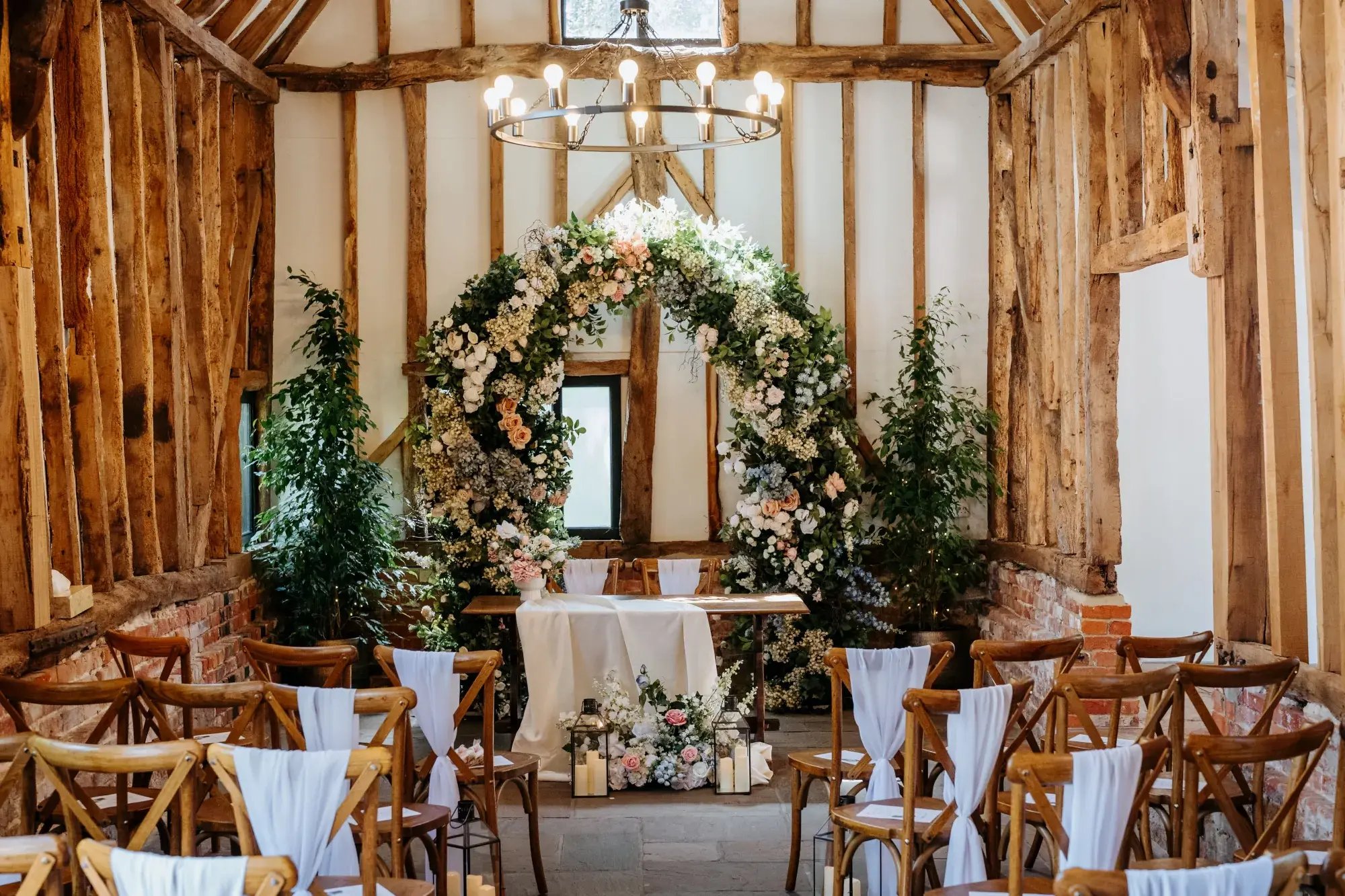 high-house-weddings-exclusive-events-venue-pure-image-photography-emma-matt-4-2000x1333