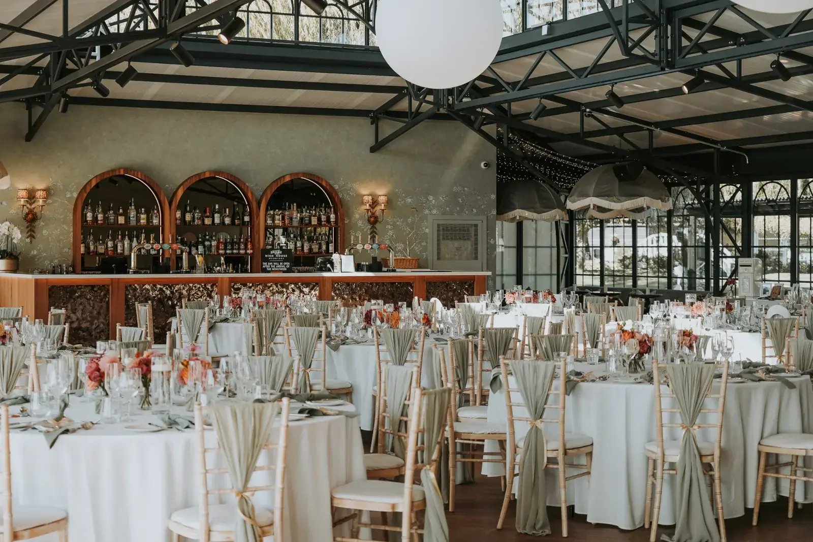 high-house-exclusive-wedding-event-venue-chelmsford-by-outline-photography-bar-r2-2-1600x1067