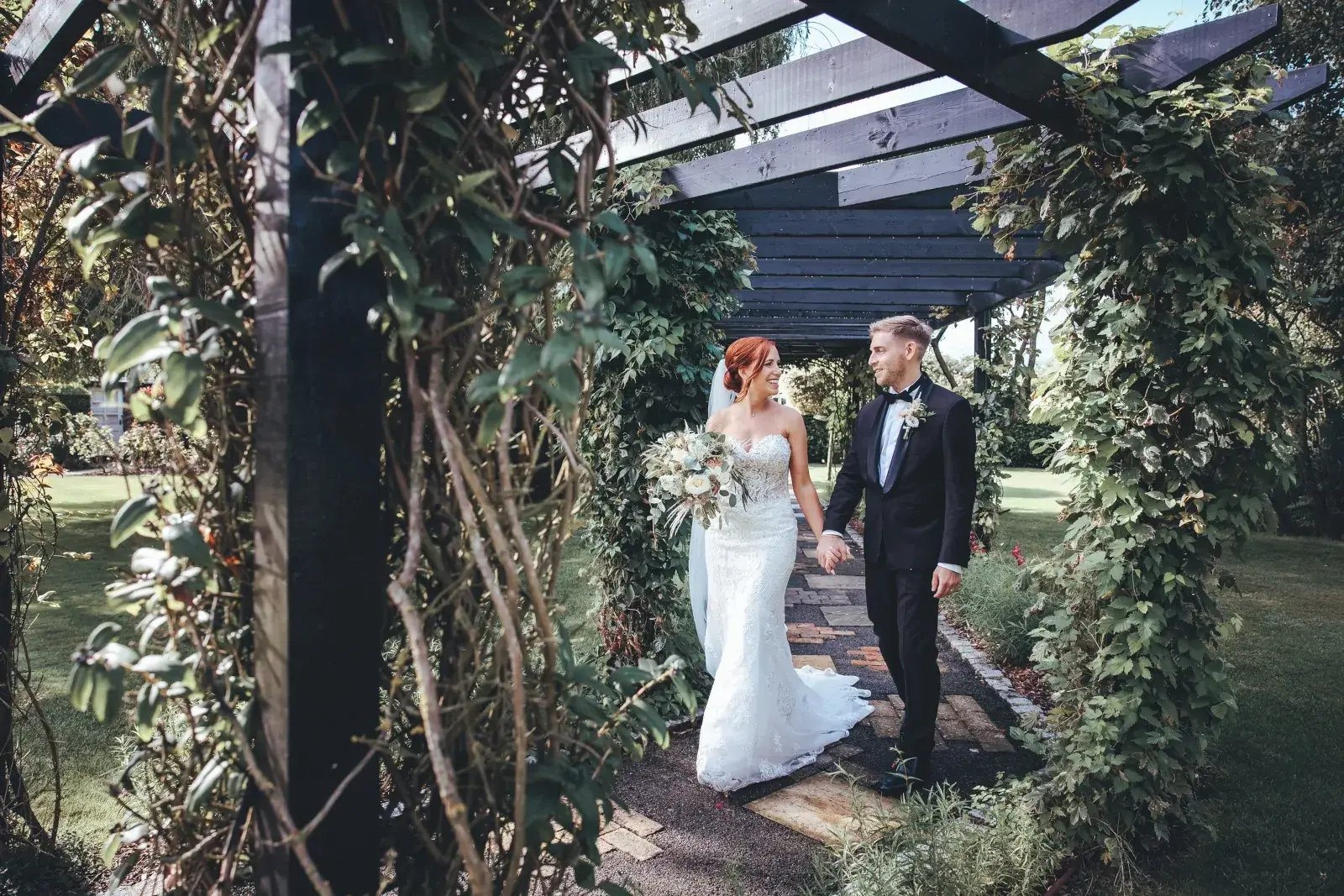 high-house-weddings-exclusive-events-venue-naomi-barker-photography-amy-tom-1-1600x1067