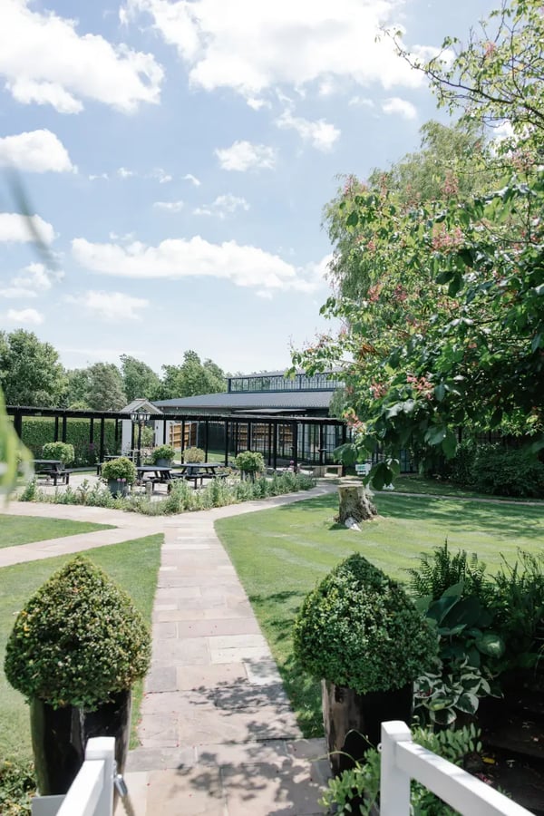 high-house-weddings-exclusive-events-venue-bloomwood-photography-sheree-stuart-6-1100x1650