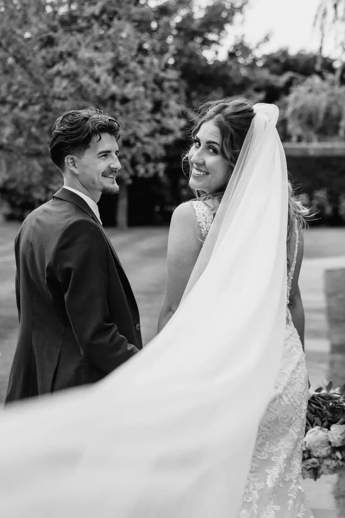 high-house-weddings-exclusive-events-venue-liam-gillan-photography-ben-lisa-17-1100x1650