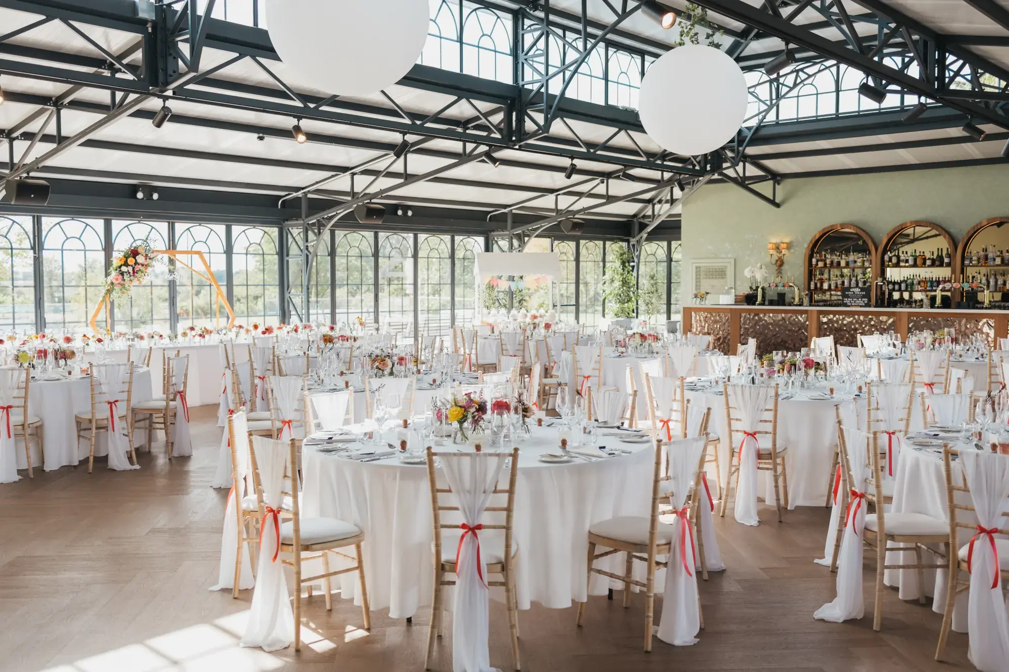 high-house-exclusive-wedding-event-venue-chelmsford-by-fizzy-photography-laura-matt-r2-17-2000x1333