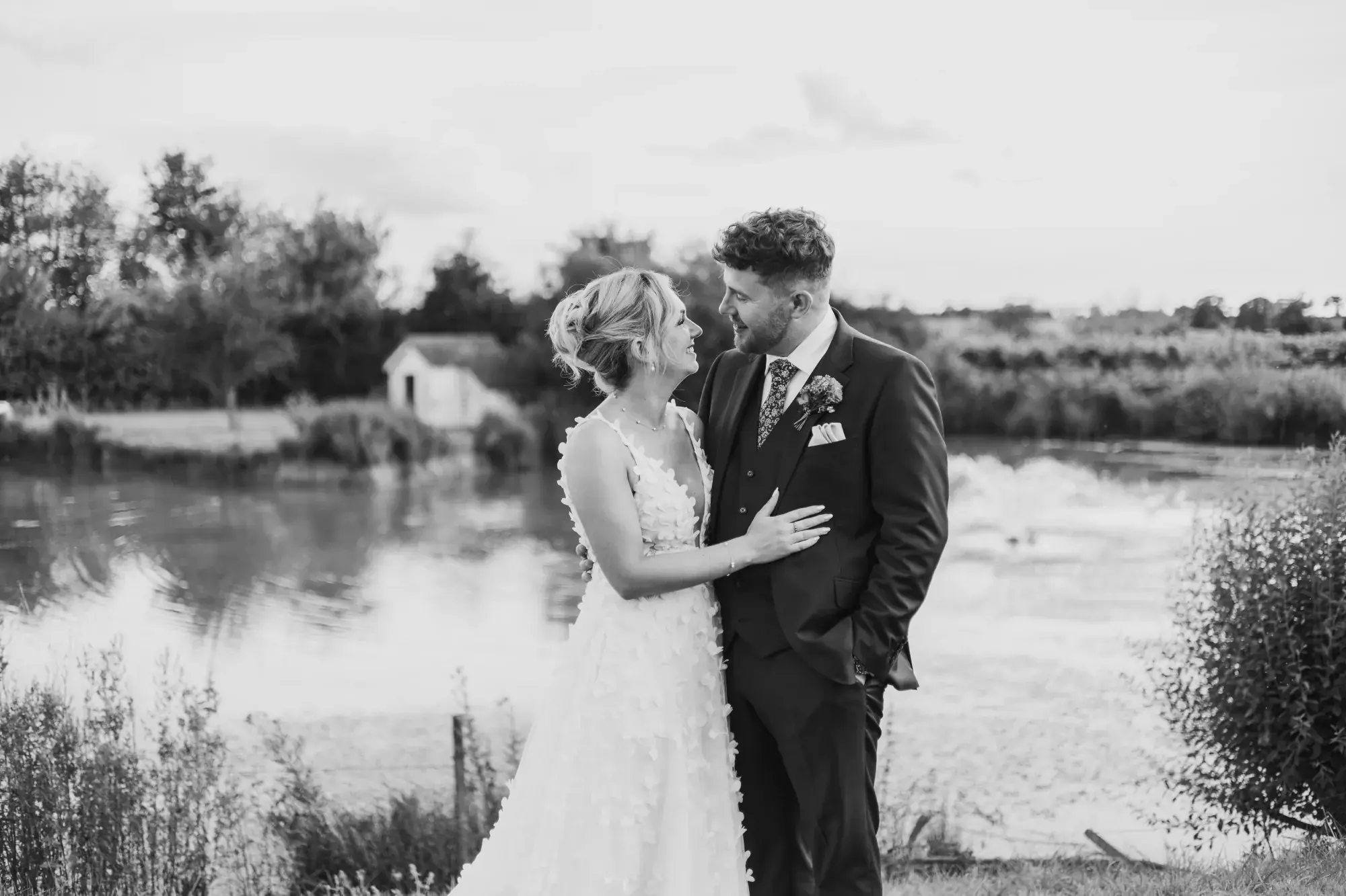 high-house-exclusive-wedding-event-venue-chelmsford-by-fizzy-photography-laura-matt-r2-27-2000x1333